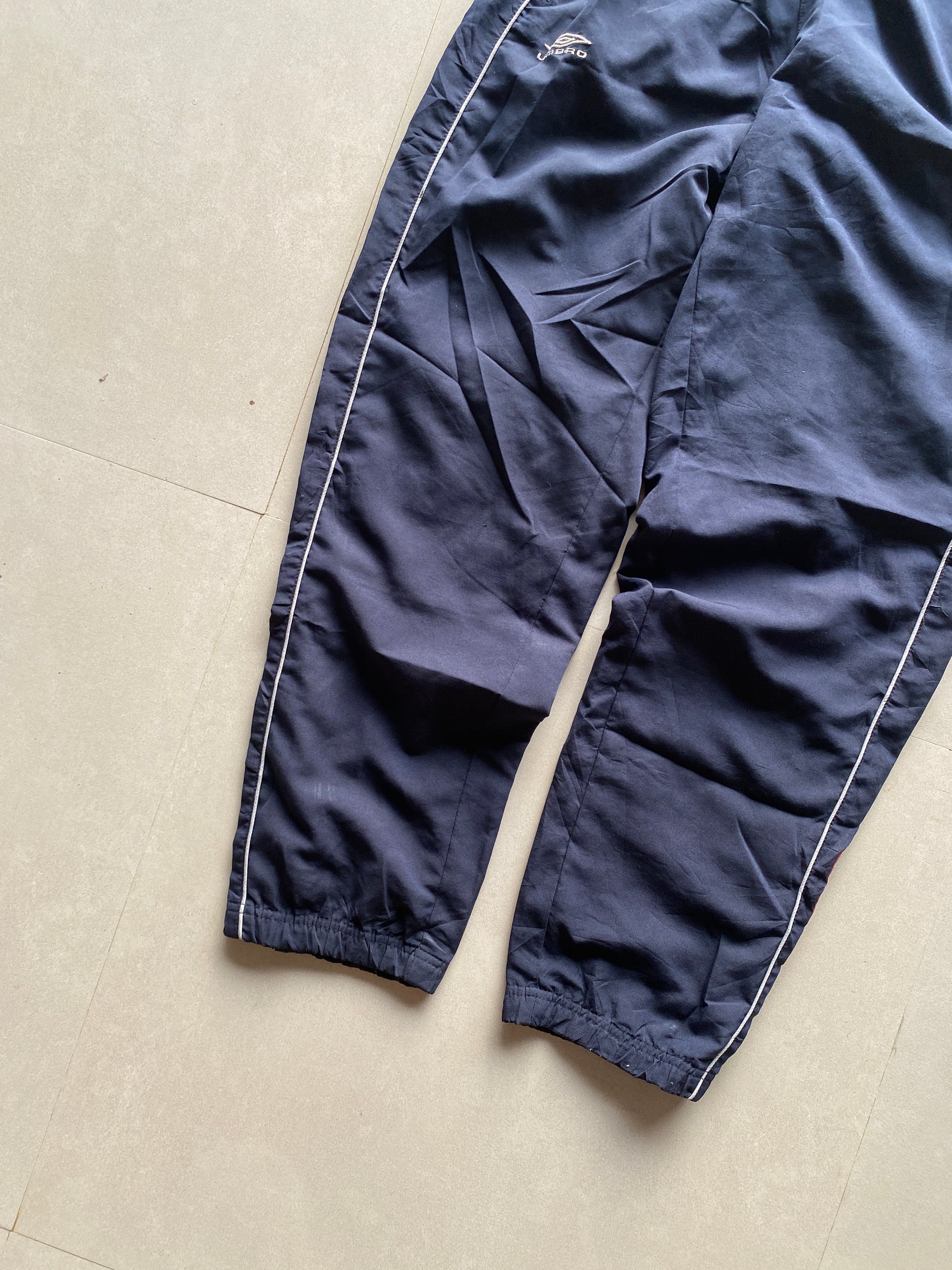 VINTAGE UMBRO TRACK PANT - M