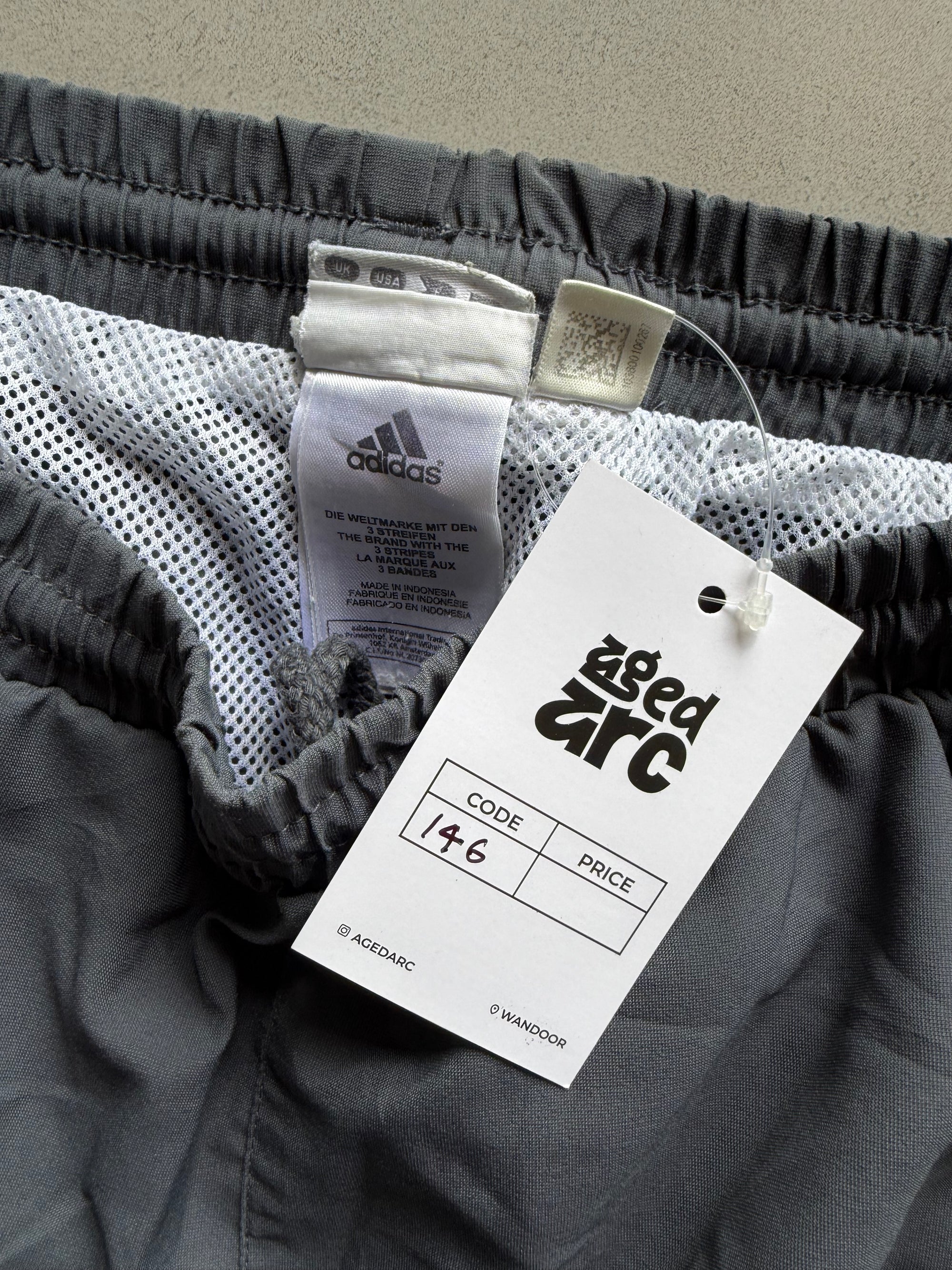 ADIDAS BAGGY STRIPED TRACK PANT146 - L