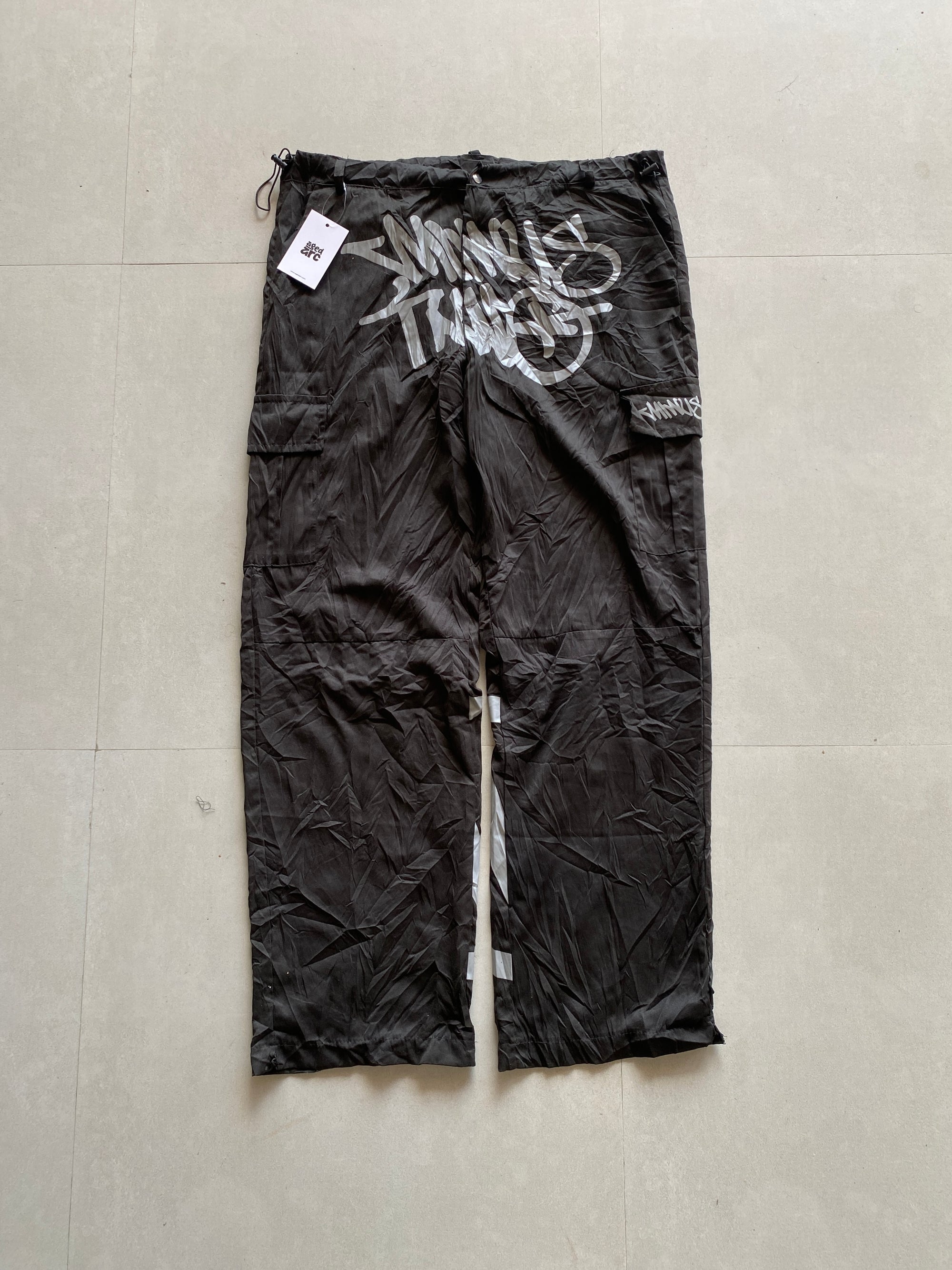 BAGGY PRINTED TRACK PANT - L