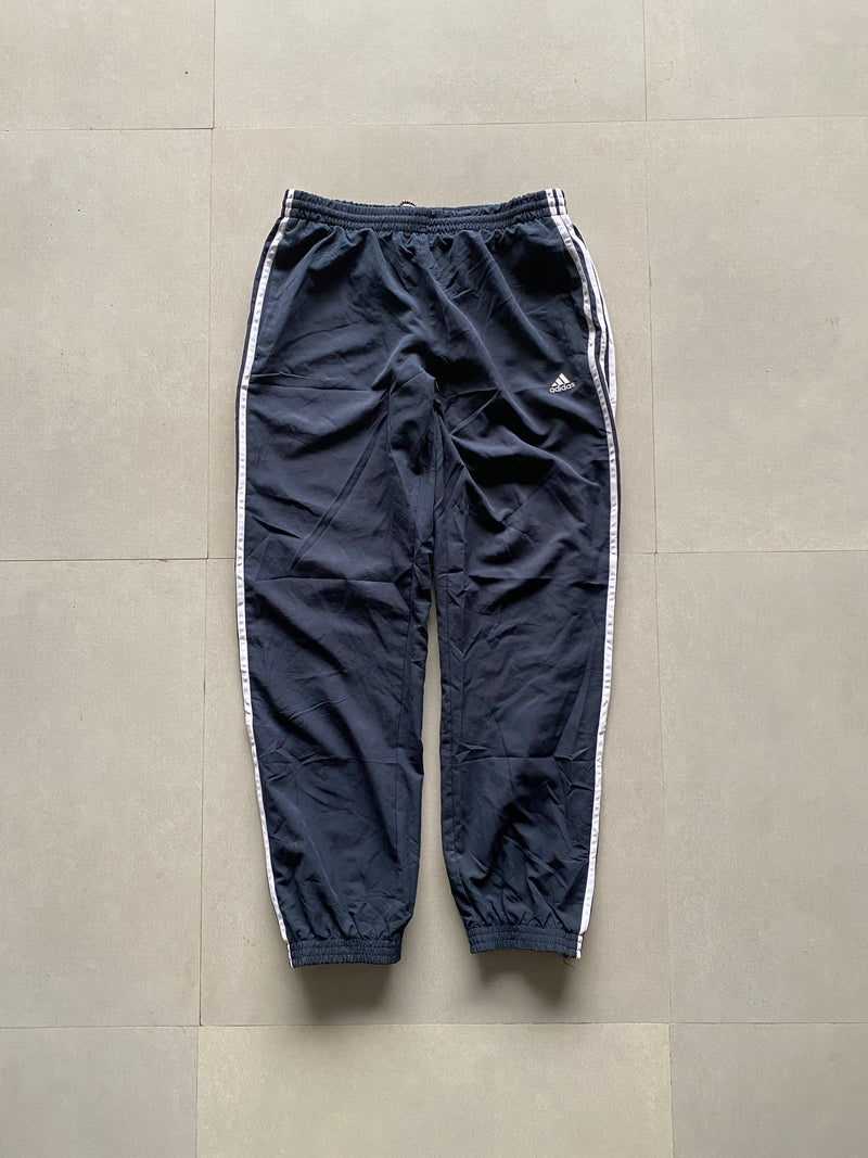 ADIDAS STRIPED TRACK PANT - M