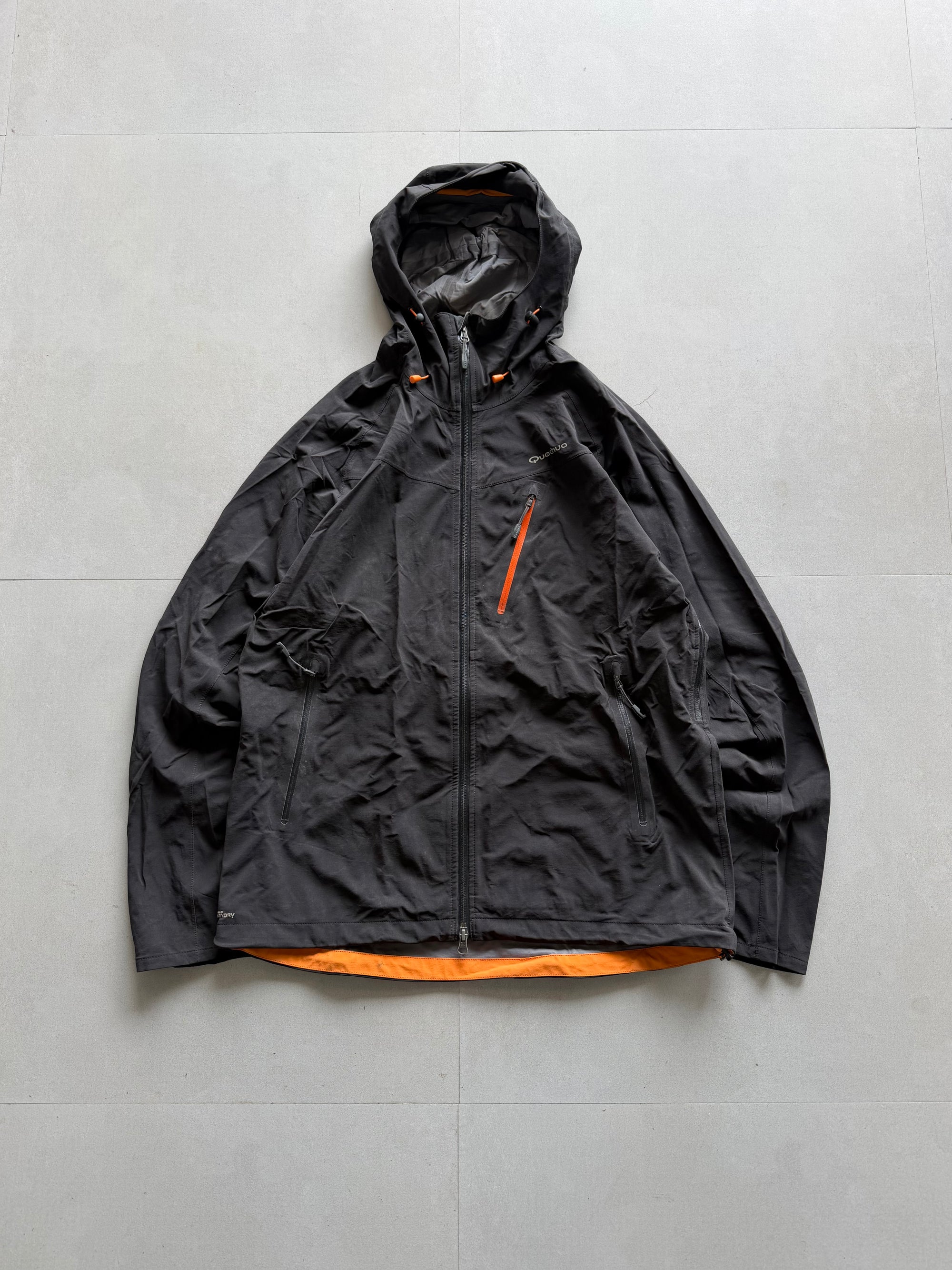 QUECHUA HOODED TACTICAL JACKET - L
