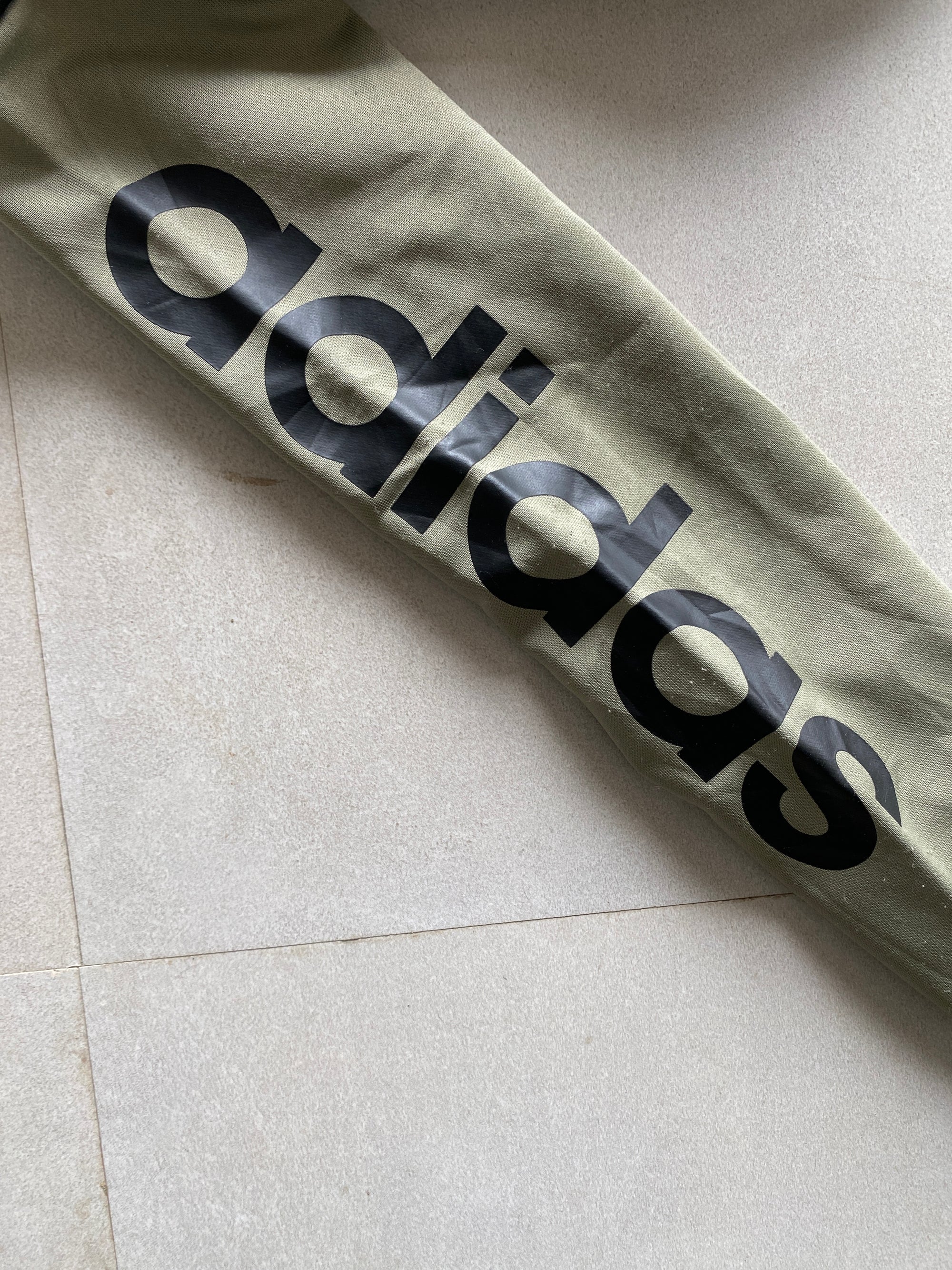 ADIDAS SPELL OUT JACKET - S