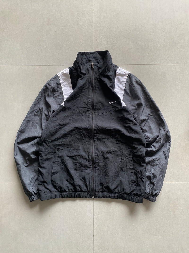 VINTAGE NIKE JACKET - L