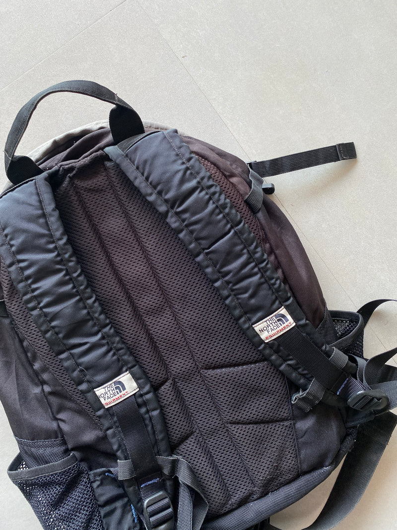 THE NORTH FACE HIKING BAG