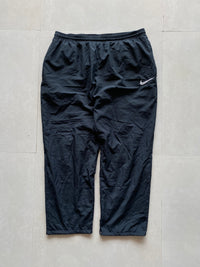 NIKE TRACK PANT - L
