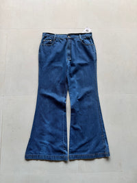 B111 BOOTCUT DENIM - M