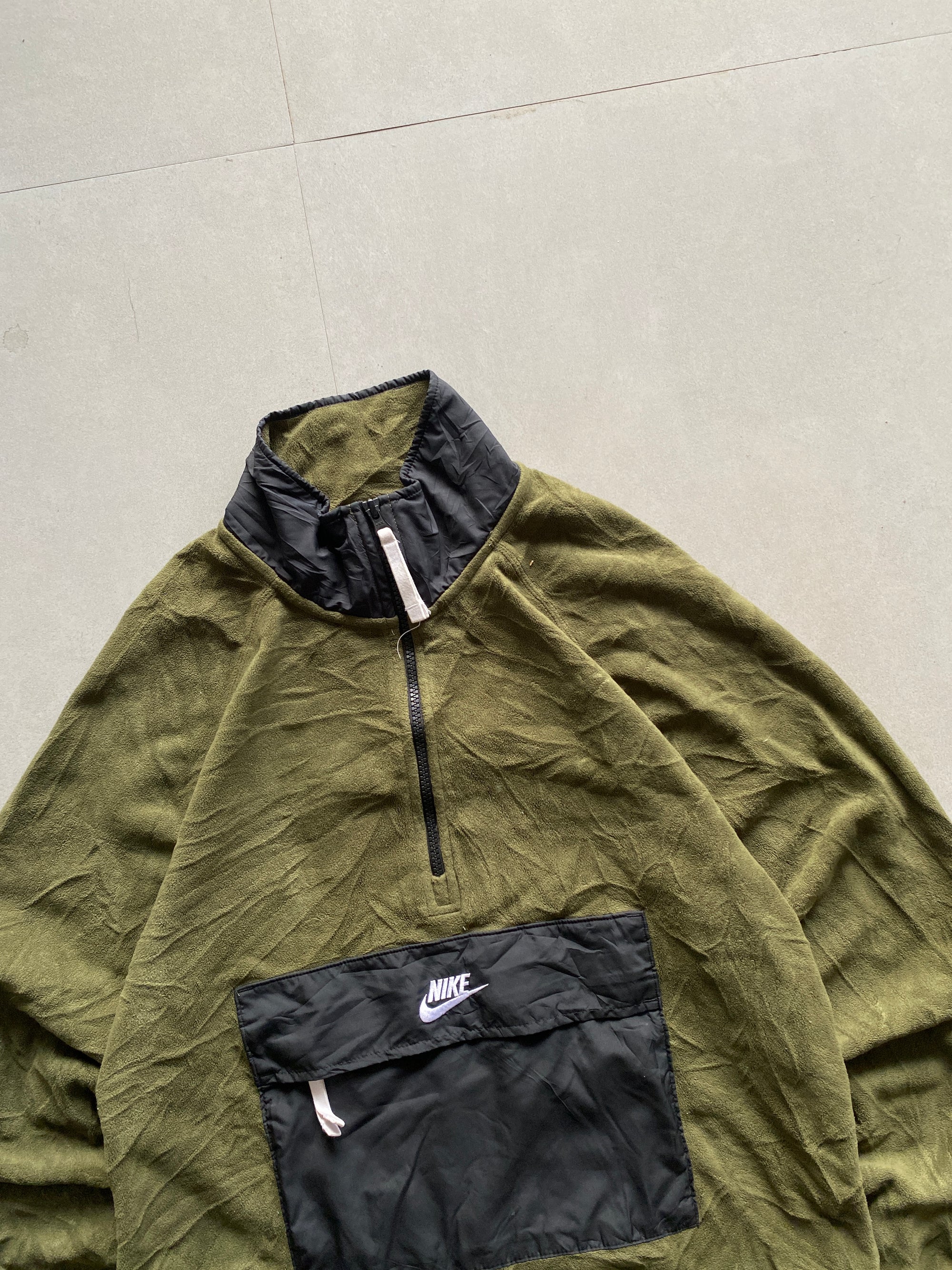 NIKE QUARTER ZIP FLEECE - M