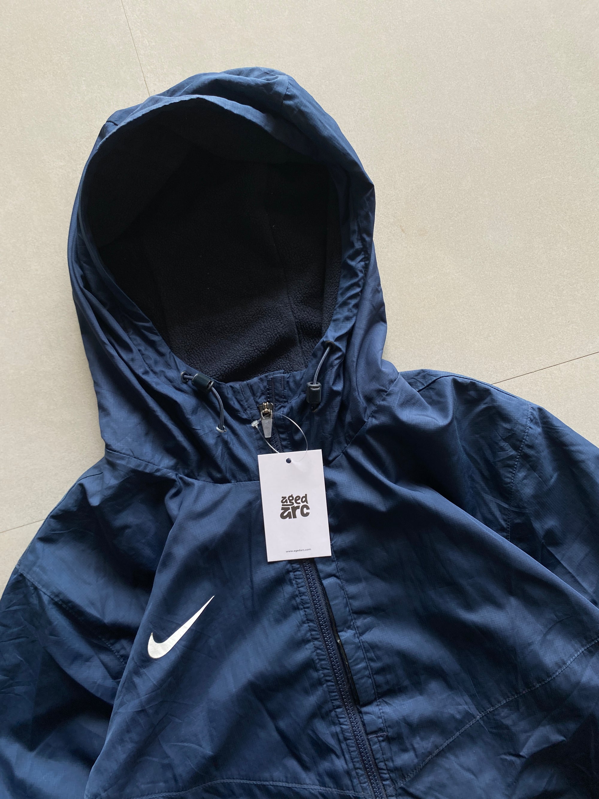 NIKE HOODED JACKET - L