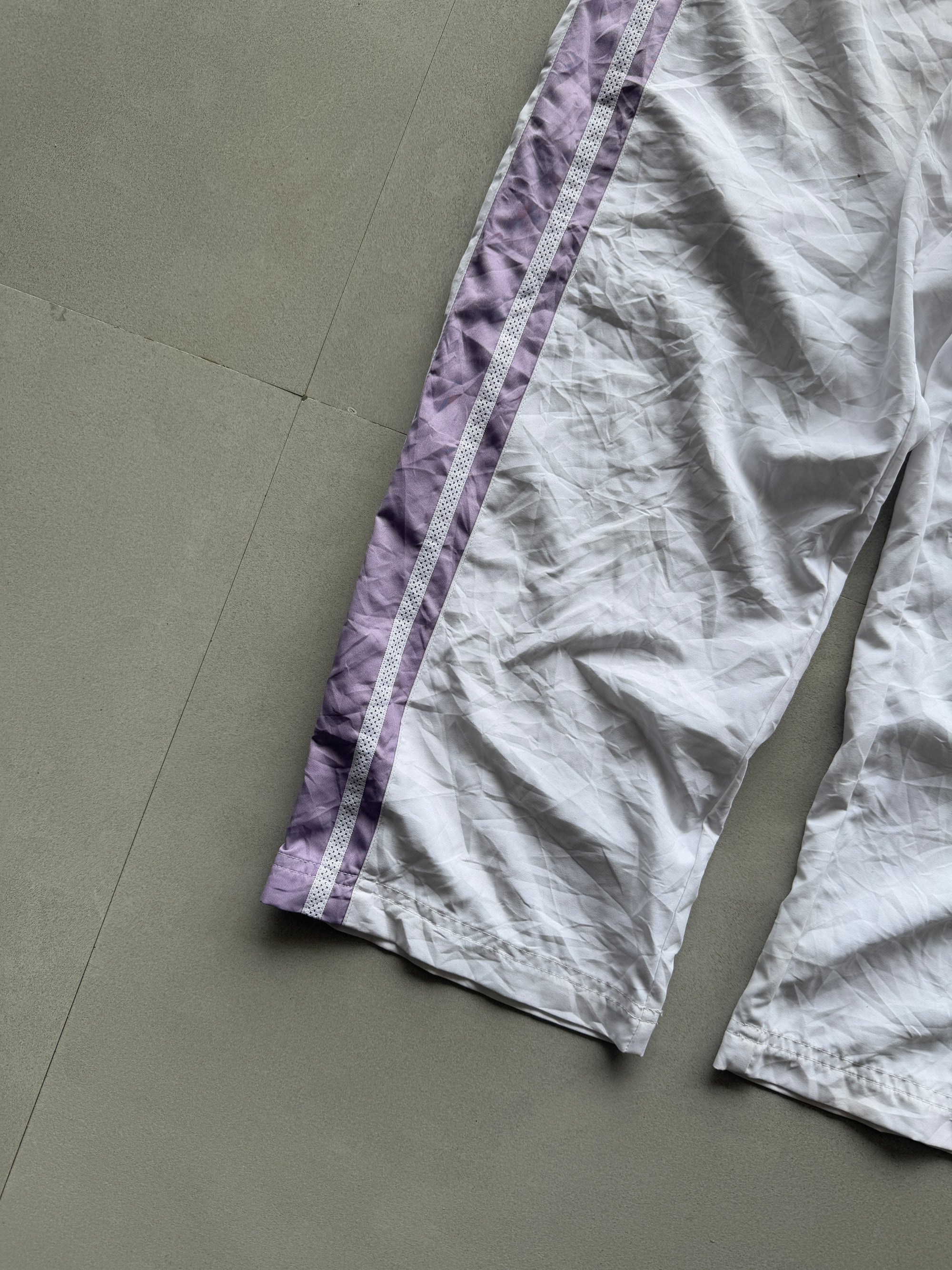 VINTAGE NIKE TRACK PANTS -
