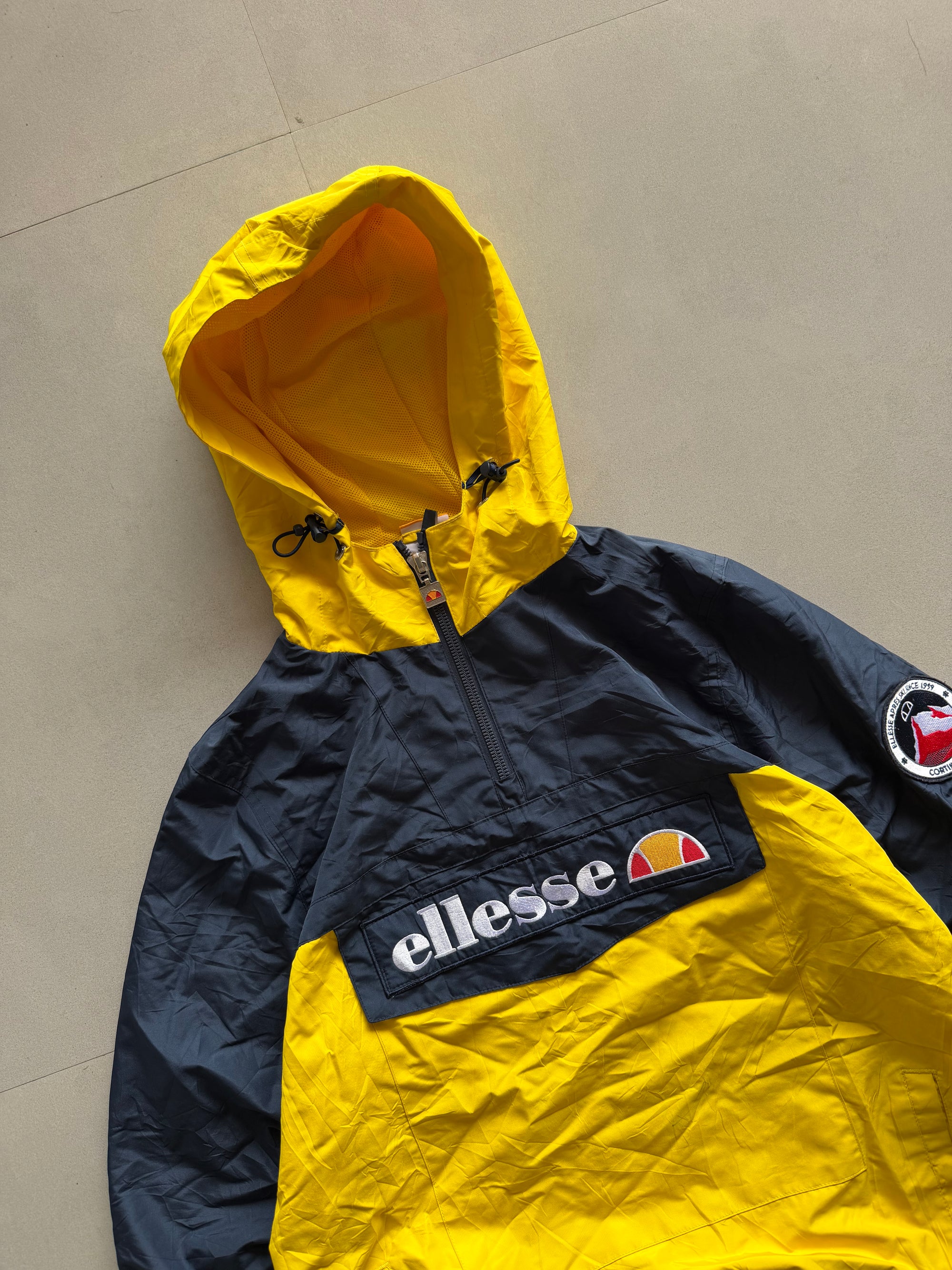 VINTAGE ELLESSE QUARTER ZIP JACKET - L