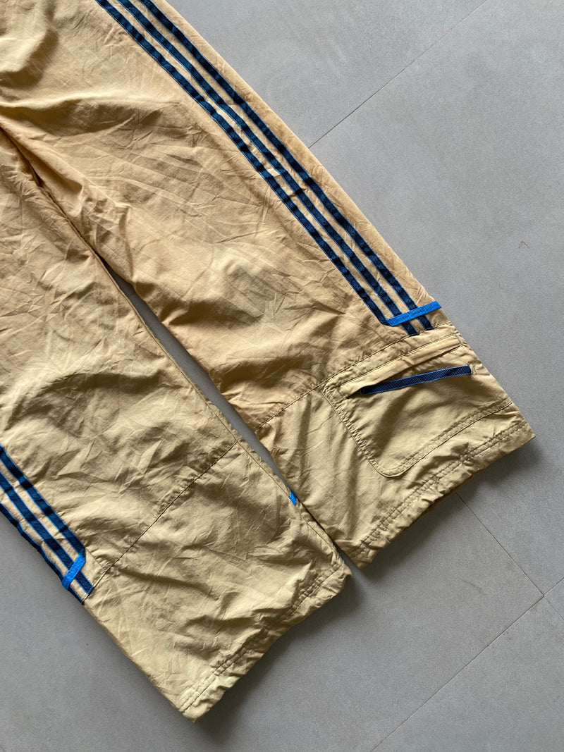 ADIDAS BAGGY STRIPED TRACK PANT - M