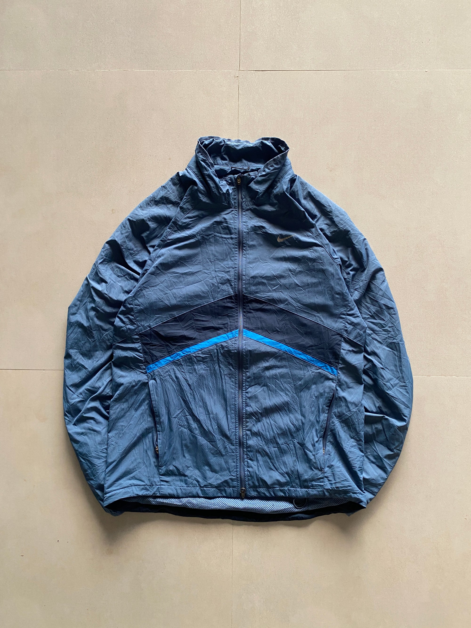 VINTAGE NIKE JACKET - M