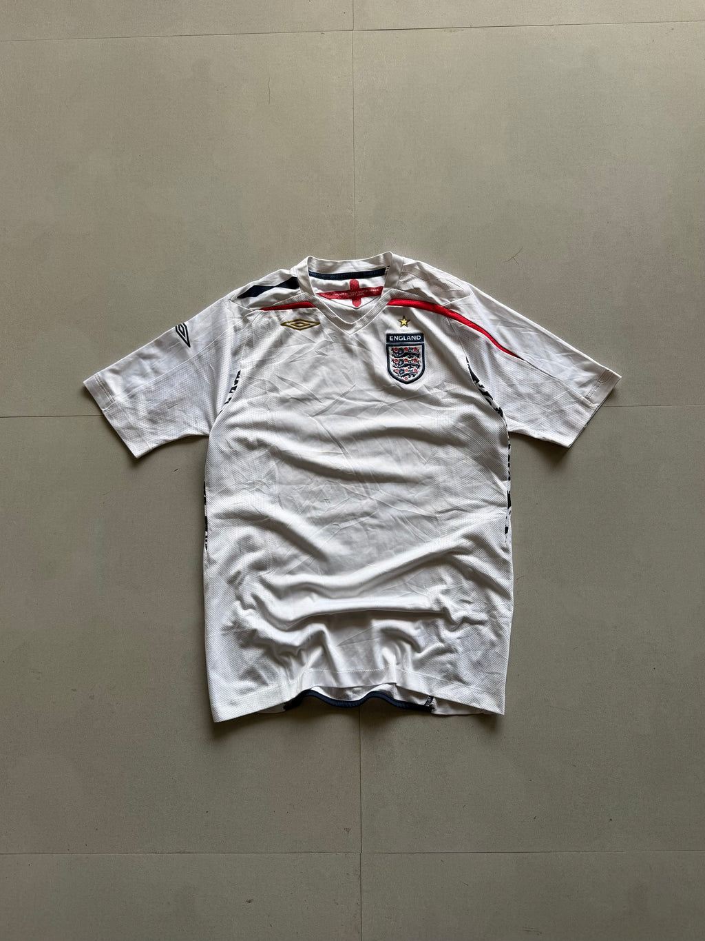 2007 UMBRO ENGLAND JERSEY - M