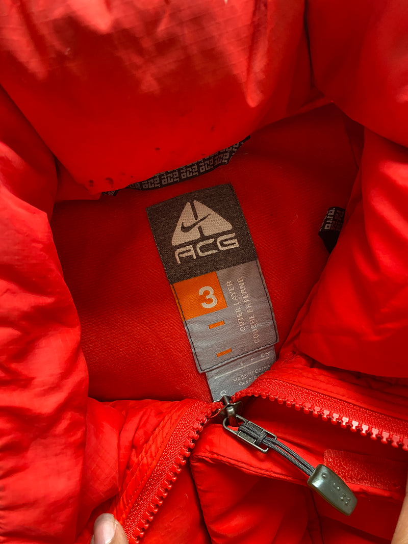 NIKE ACG 550 PUFFER JACKET -S