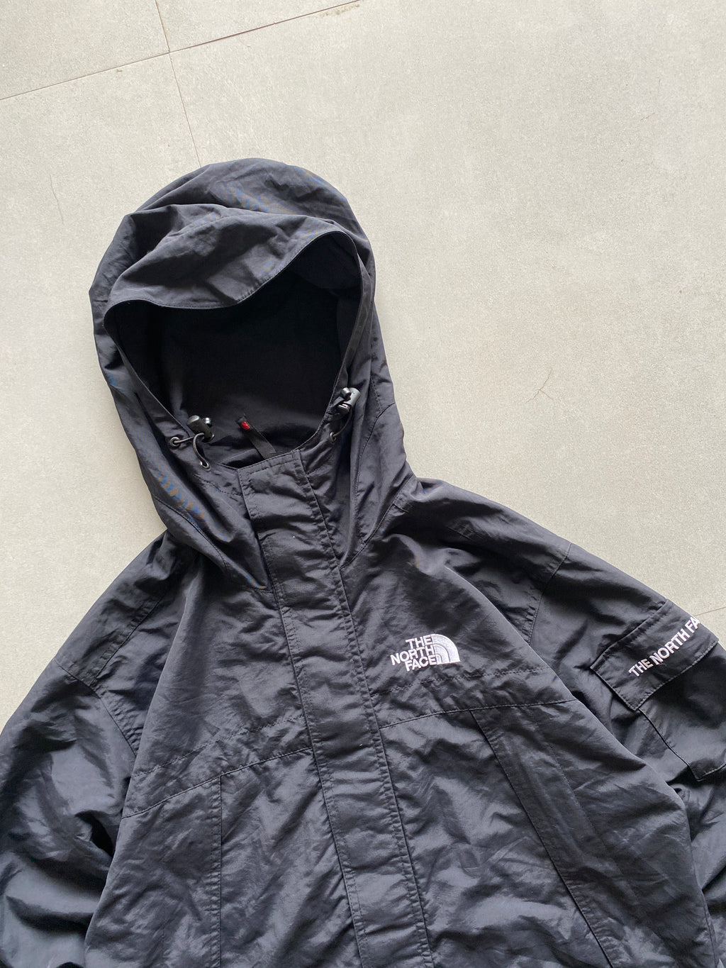 THE NORTH FACE HOODED JACKET - M