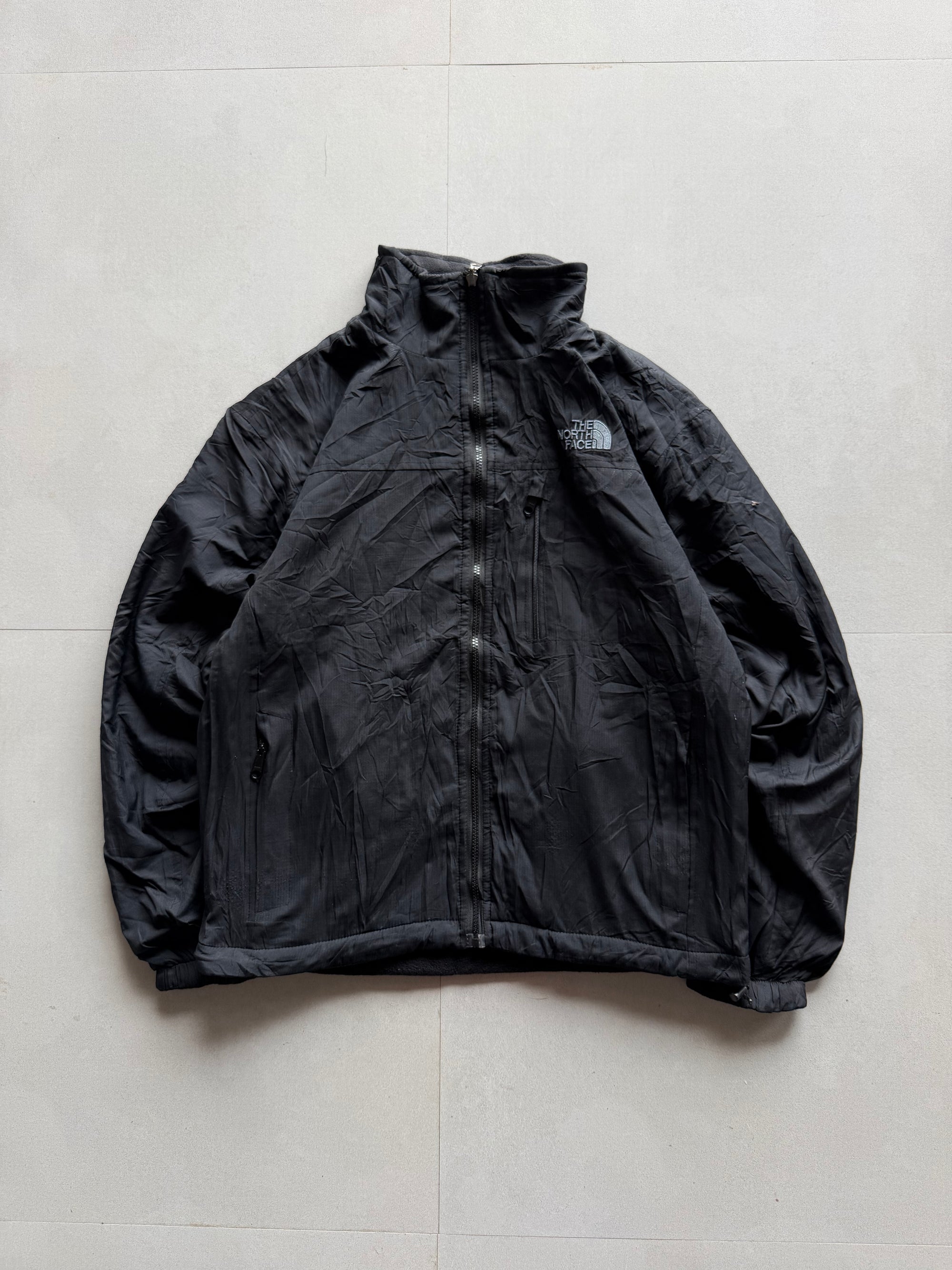 THE NORTH FACE REVERSIBLE JACKET - M