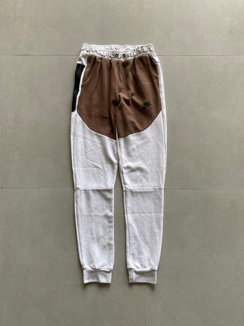 NIKE TECH PANT - S
