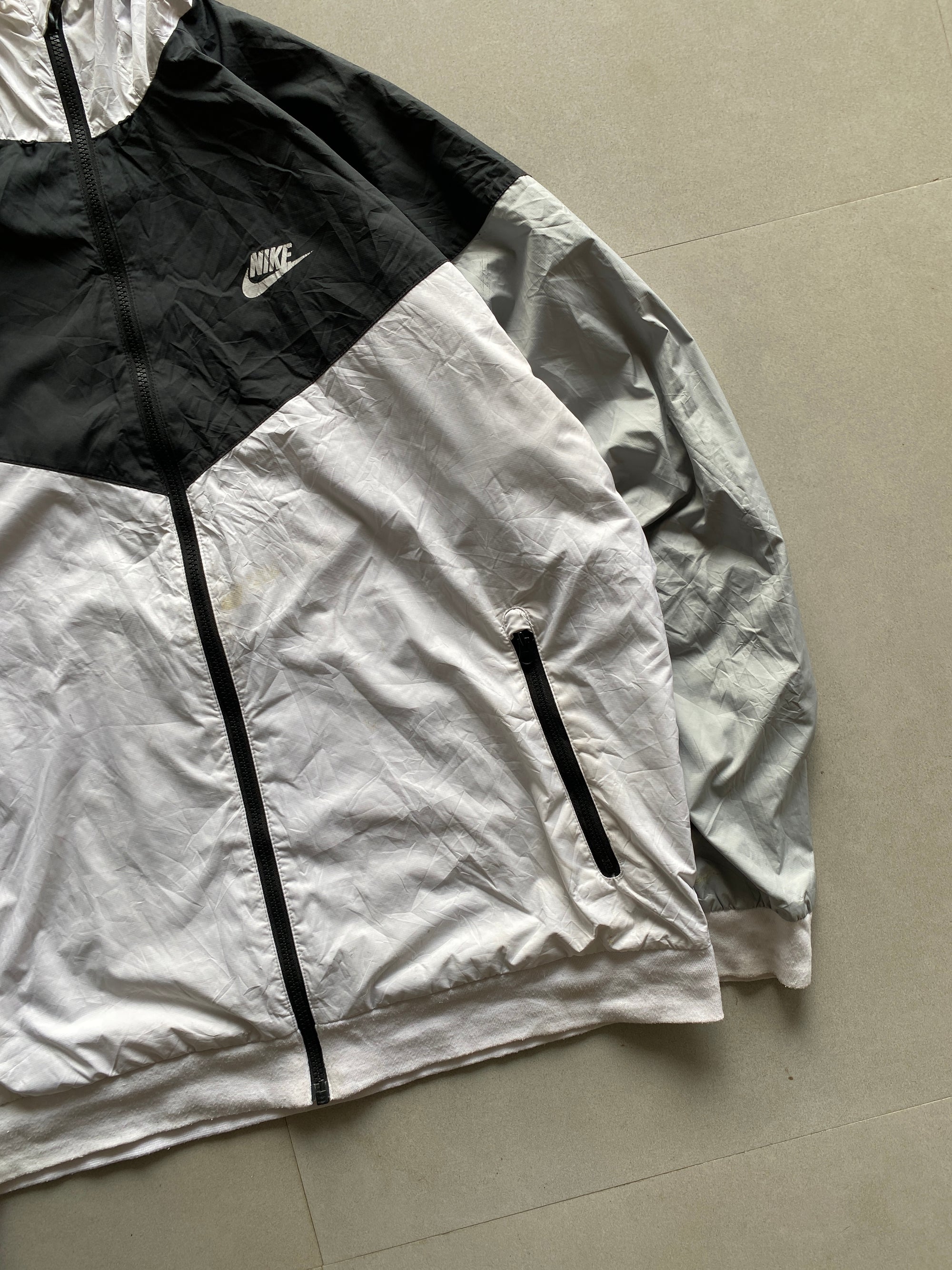 VINTAGE NIKE JACKET - XL