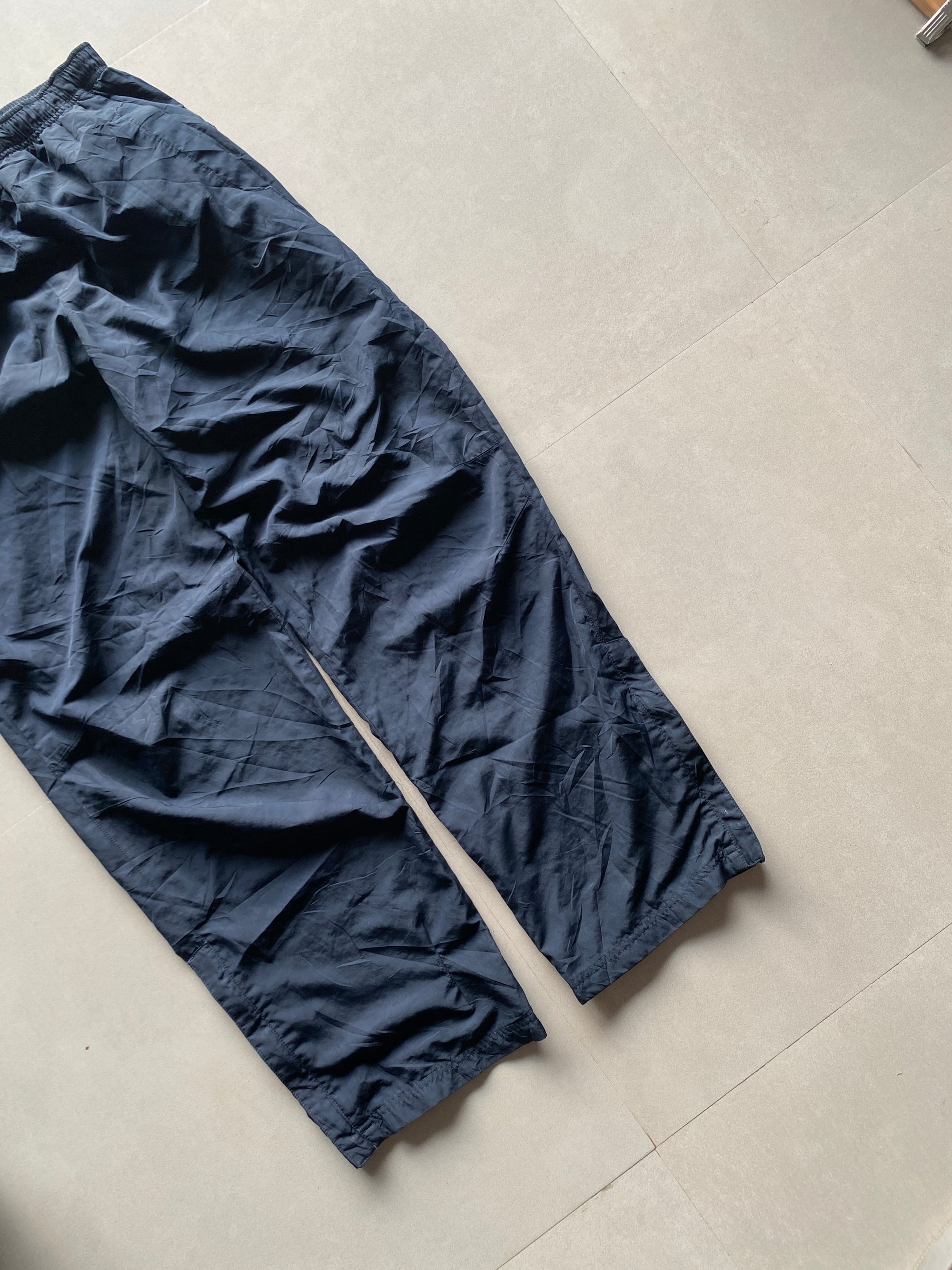 VINTAGE NIKE TRACK - M