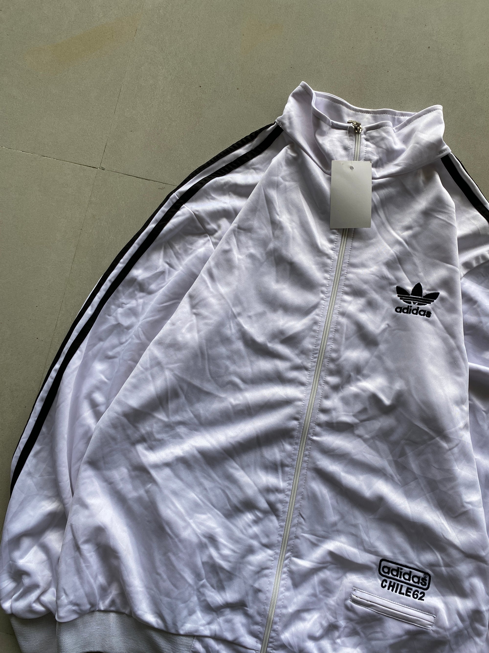 ADIDAS ORGINALS STRIPED JACKET - L