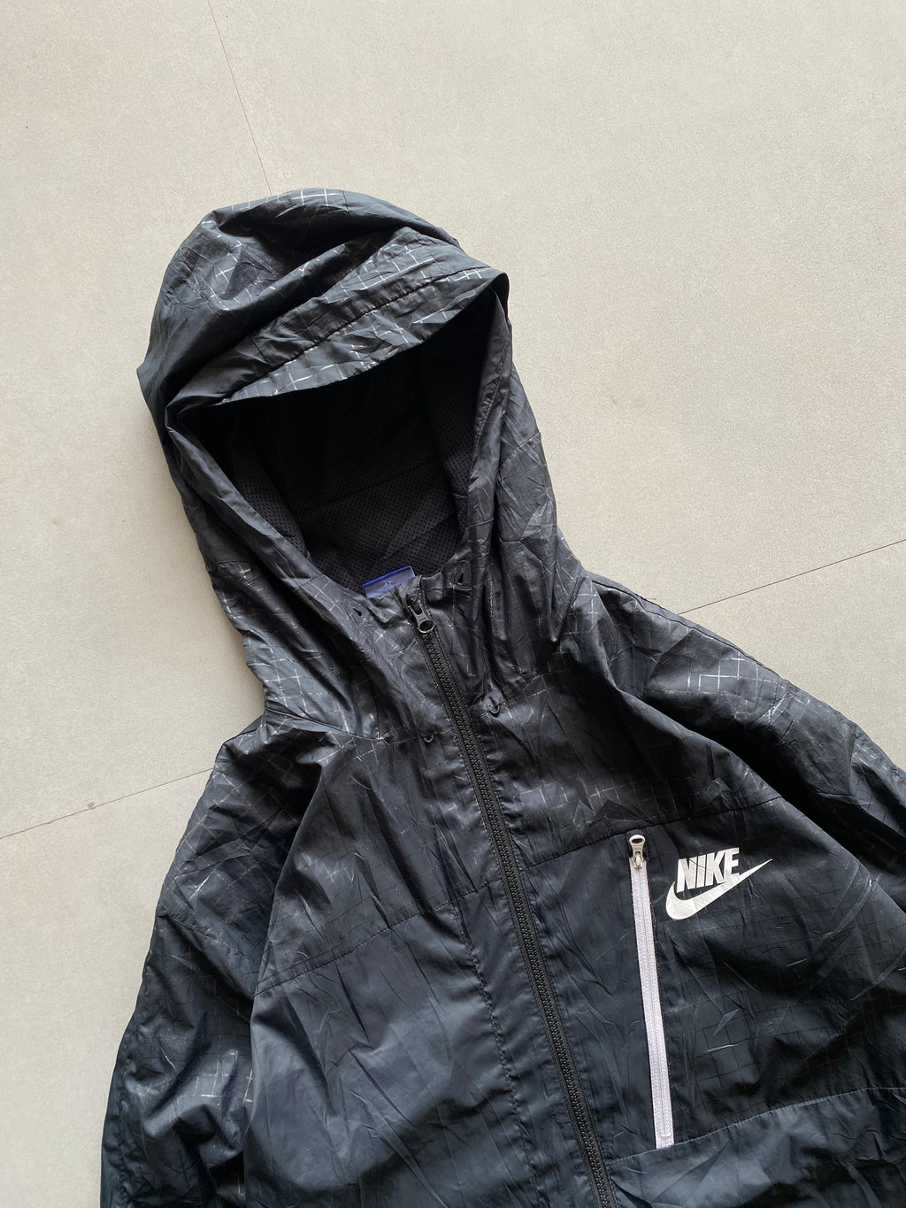 NIKE HOODED JACKET - L