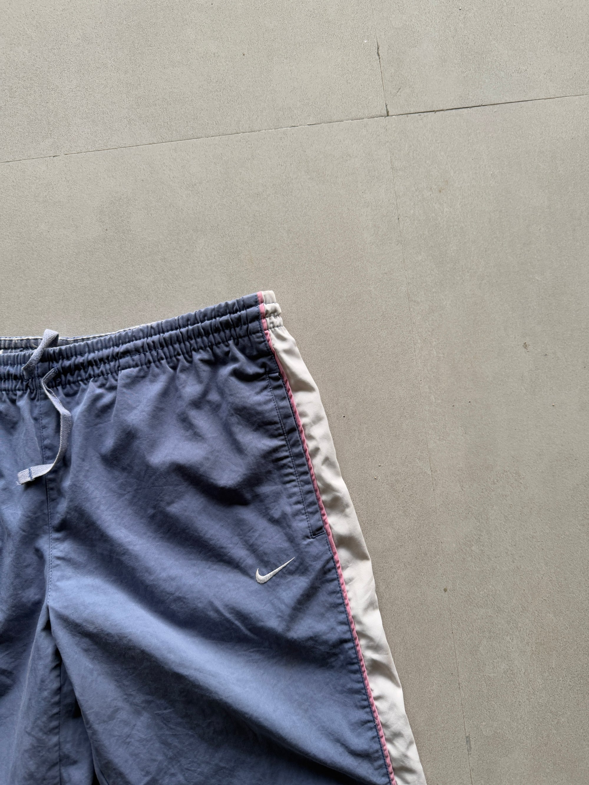 VINTAGE NIKE TRACK PANTS - S