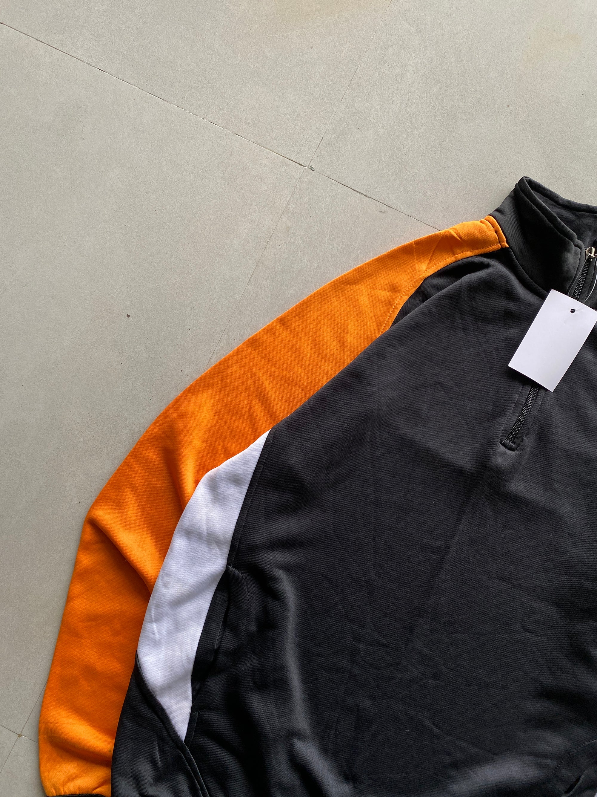 VINTAGE NIKE QUARTER ZIP - S