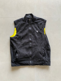DIADORA REVERSIBLE VEST JACKET - M