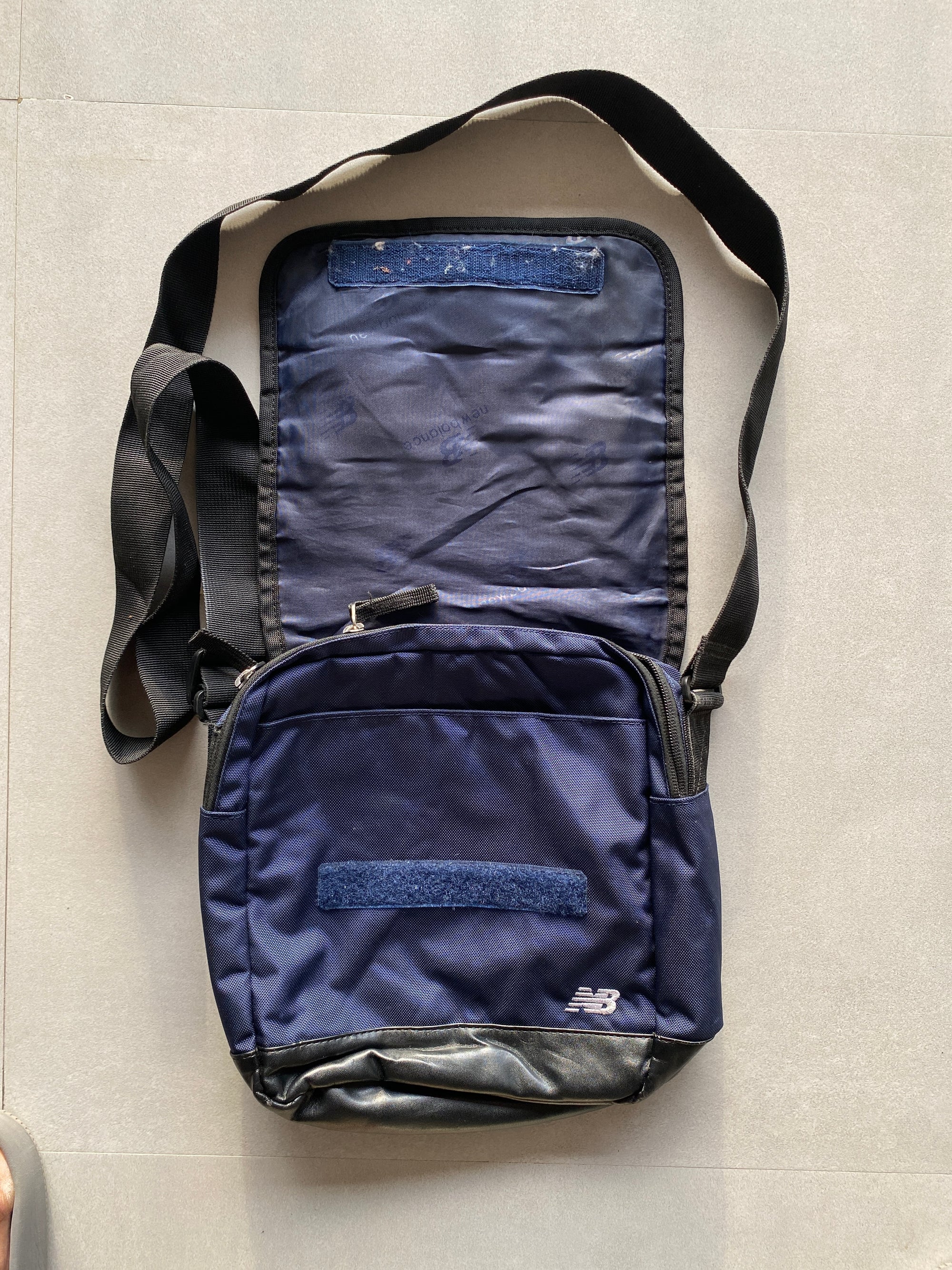 NEW BALANCE SIDE BAG