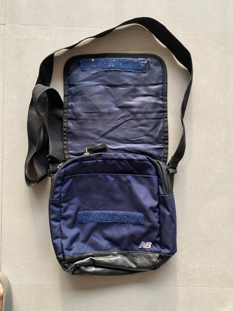 NEW BALANCE SIDE BAG