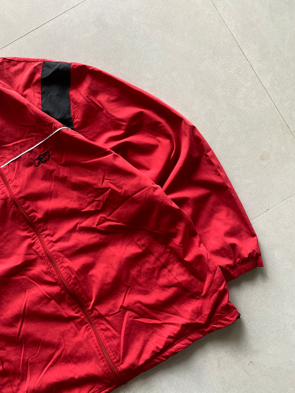 VINTAGE REEBOK JACKET - M