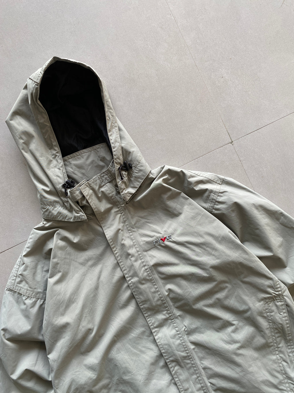 FIVE HOODED TREKKING JACKET - L