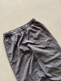 NIKE TOTAL 90 BAGGY TRACK PANT - M