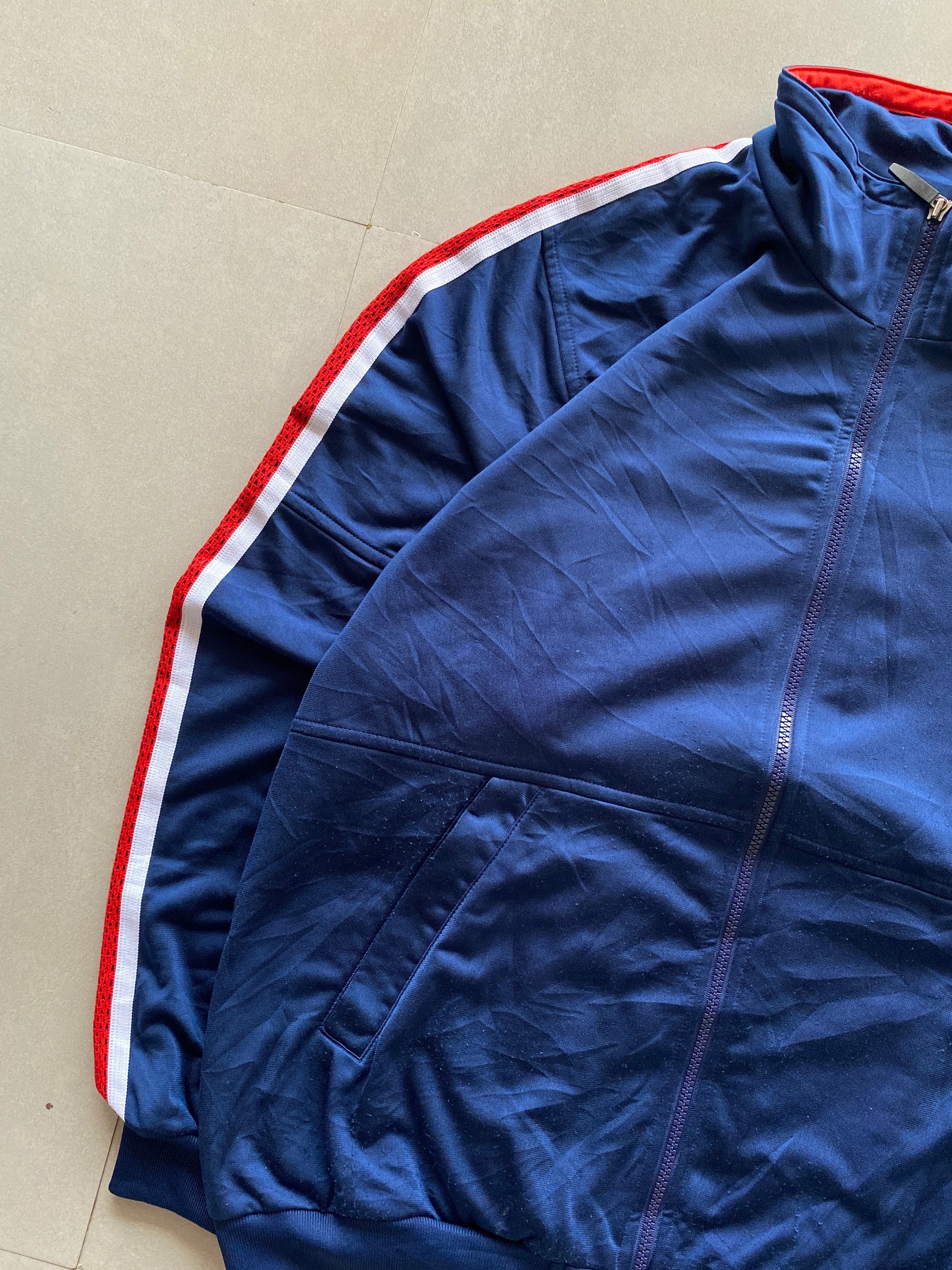 VIINTAGE NIKE JACKET - L