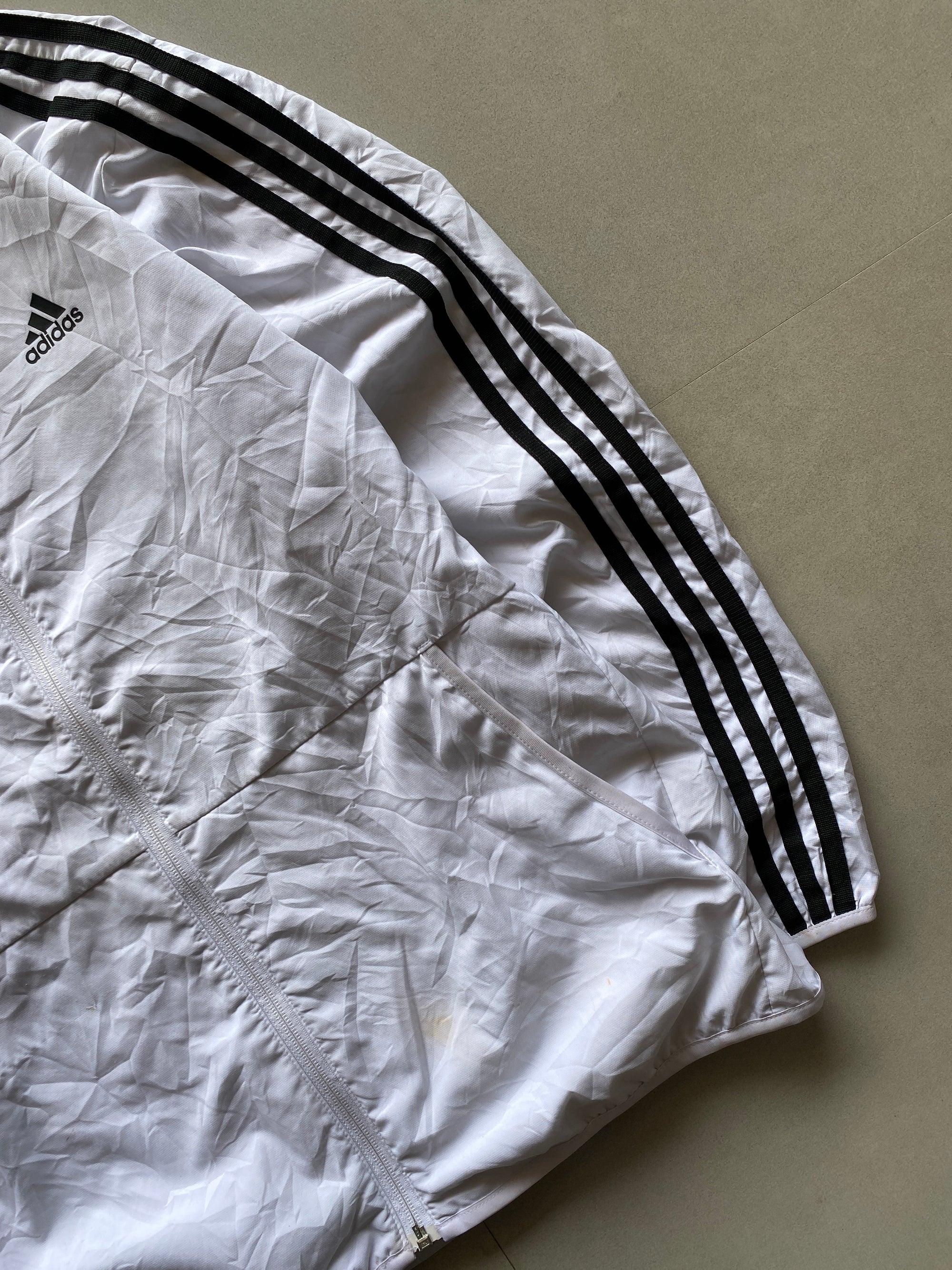 ADIDAS WHITE STRIPED JACKET - L