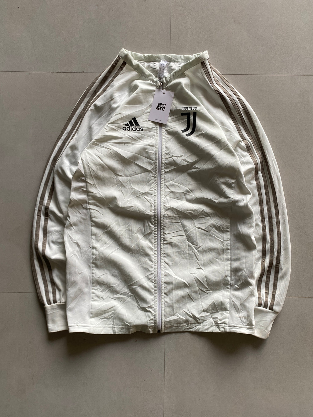 ADIDAS JUVENTUS JACKET - XL