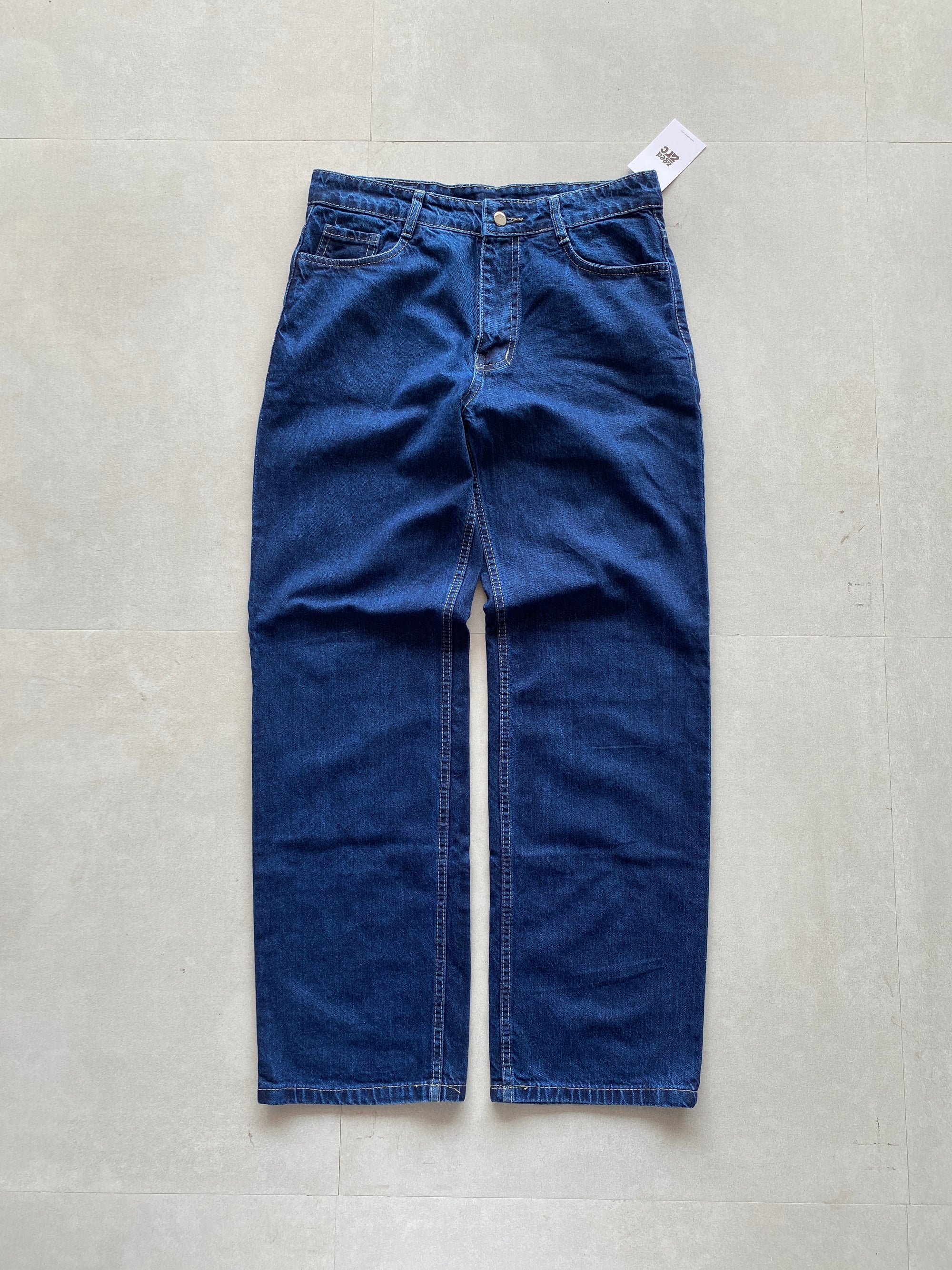 STRIGHT FIT DENIM - M