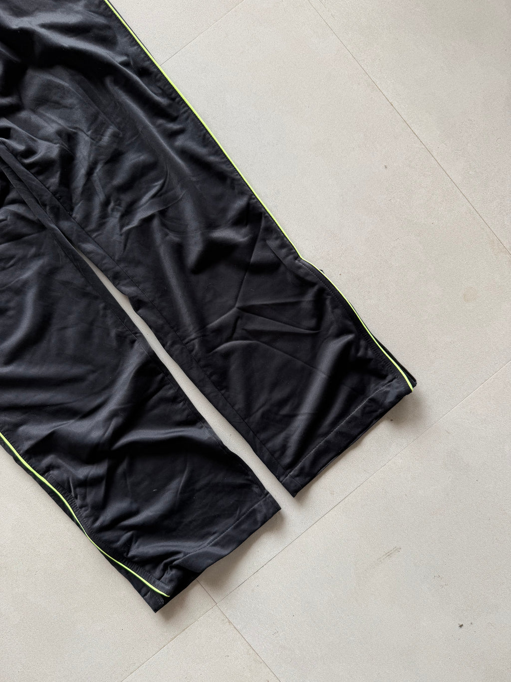 NIKE BAGGY TRACK PANT - NO TAG