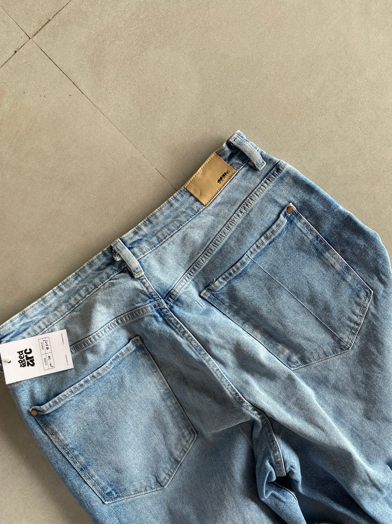 STRIGHT FIT DENIM - L
