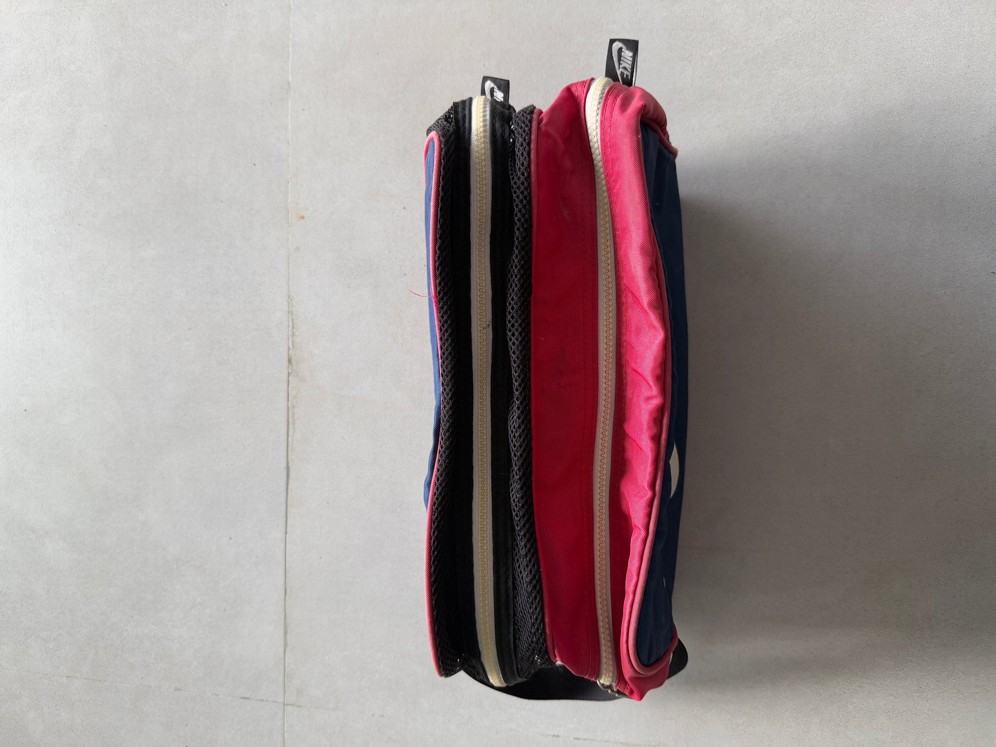 90s NIKE SHOE BAG