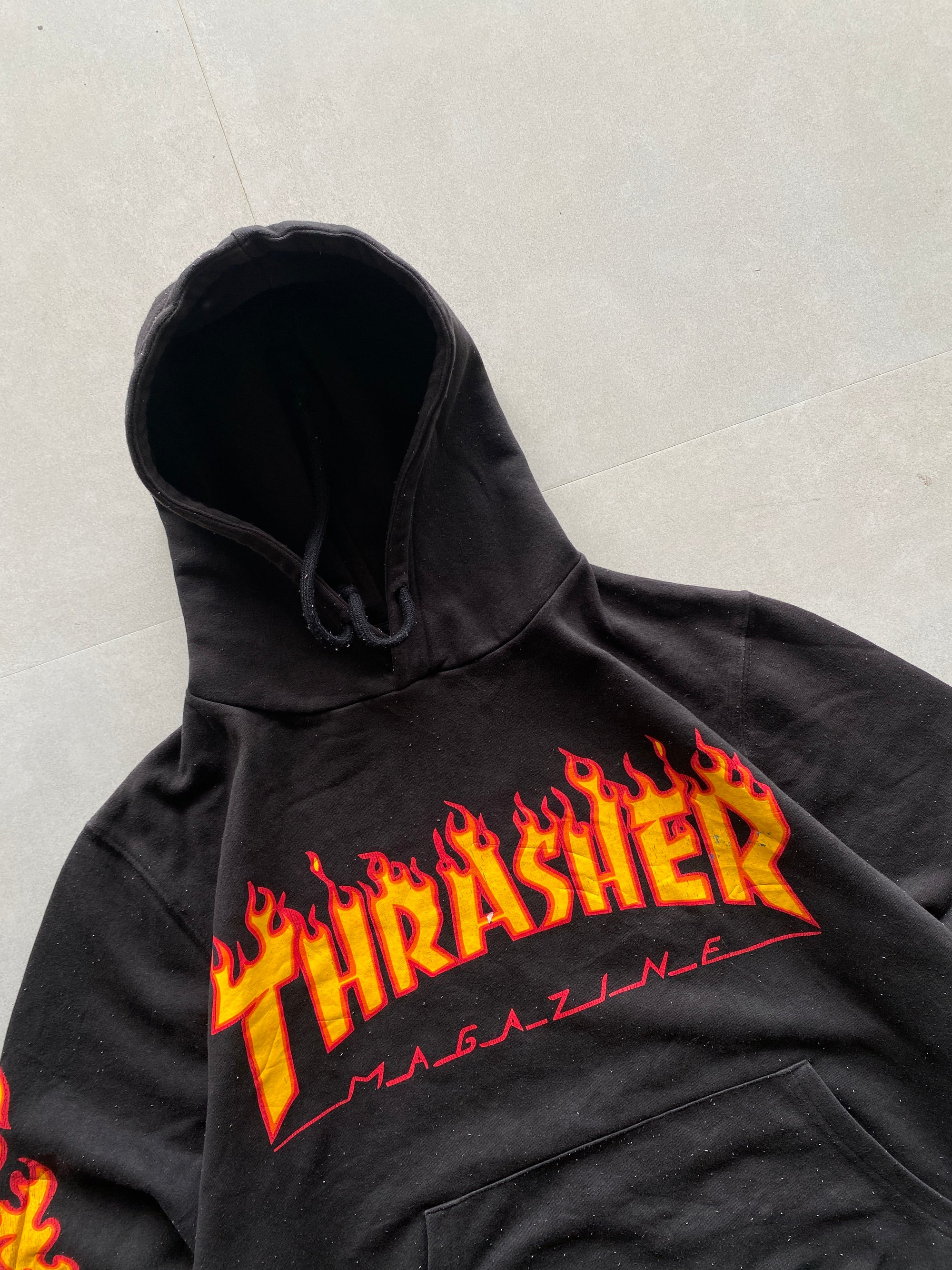 VINTAGE THRASHER MAGAZINE HOODIE - M