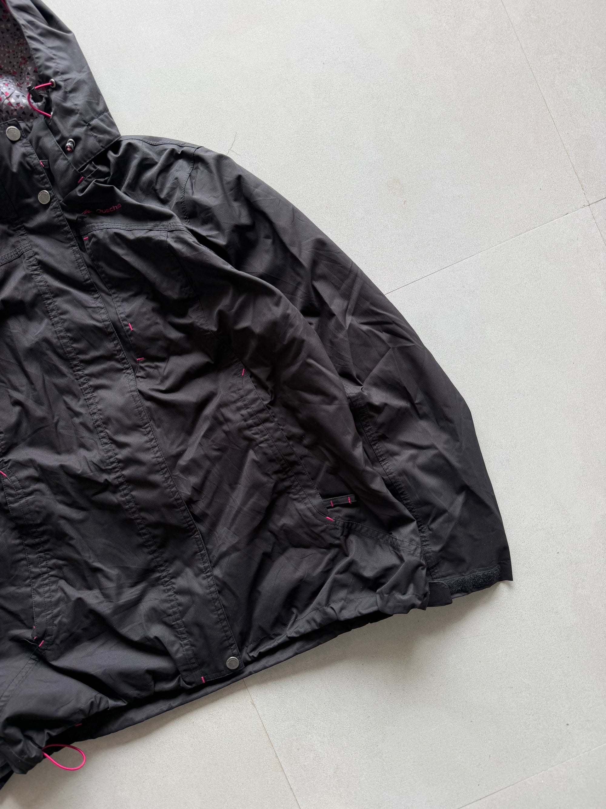 QUECHUA HOODED TACTICAL JACKET - M