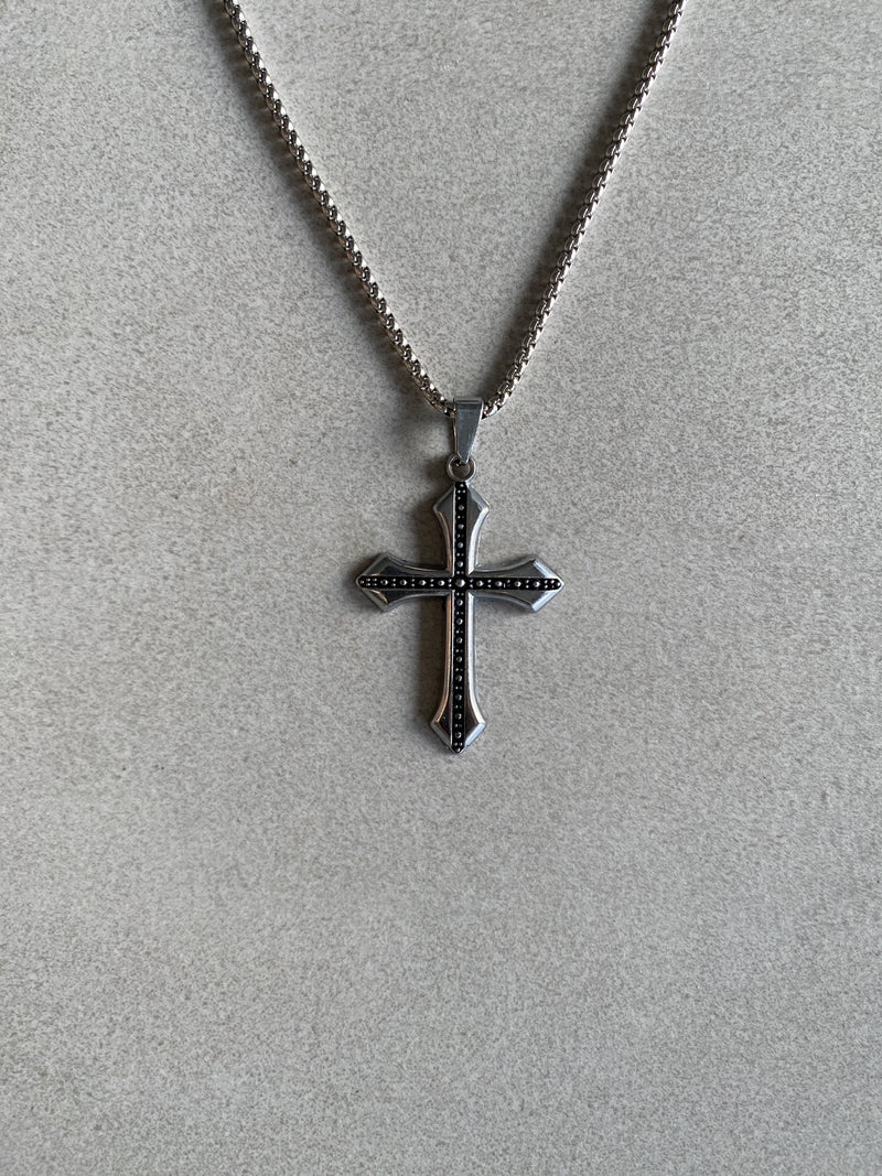 CRUCIFIED CROSS PENDANT CHAIN