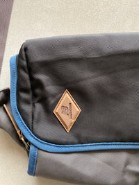 NEW BALANCE SHOULDER BAG