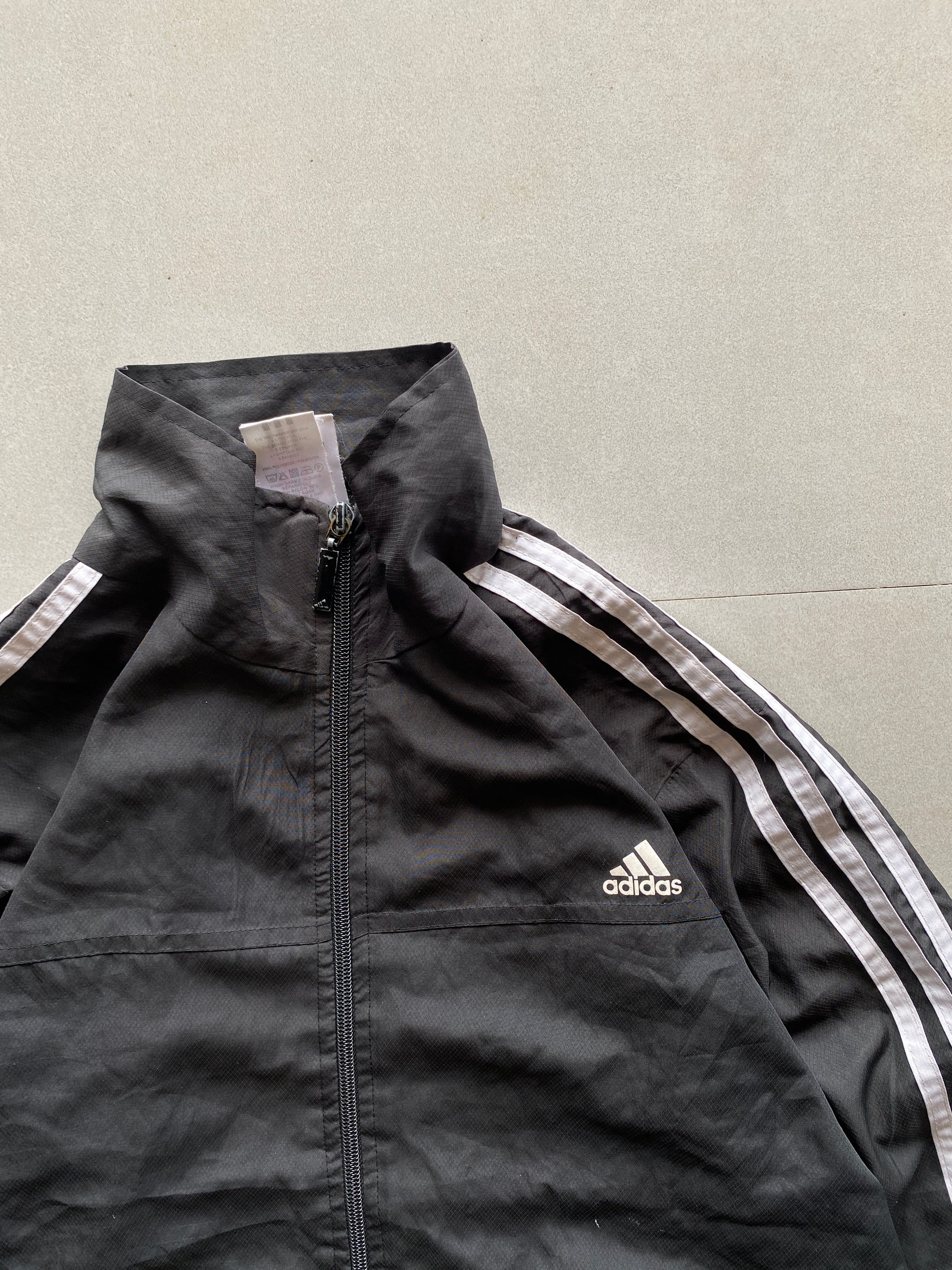 ADIDAS STRIPED JACKET - L