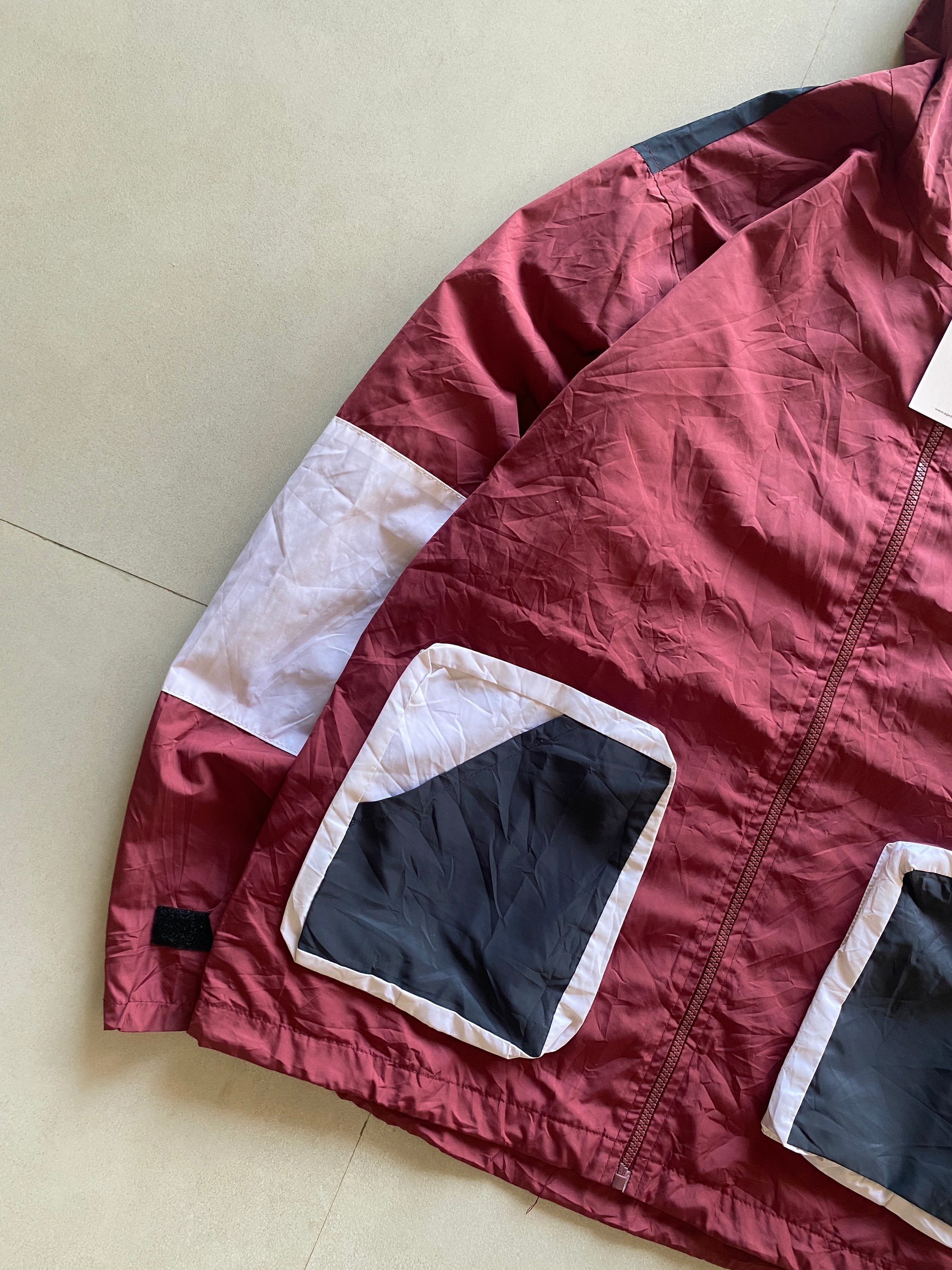 VINTAGE PUMA JACKET - L