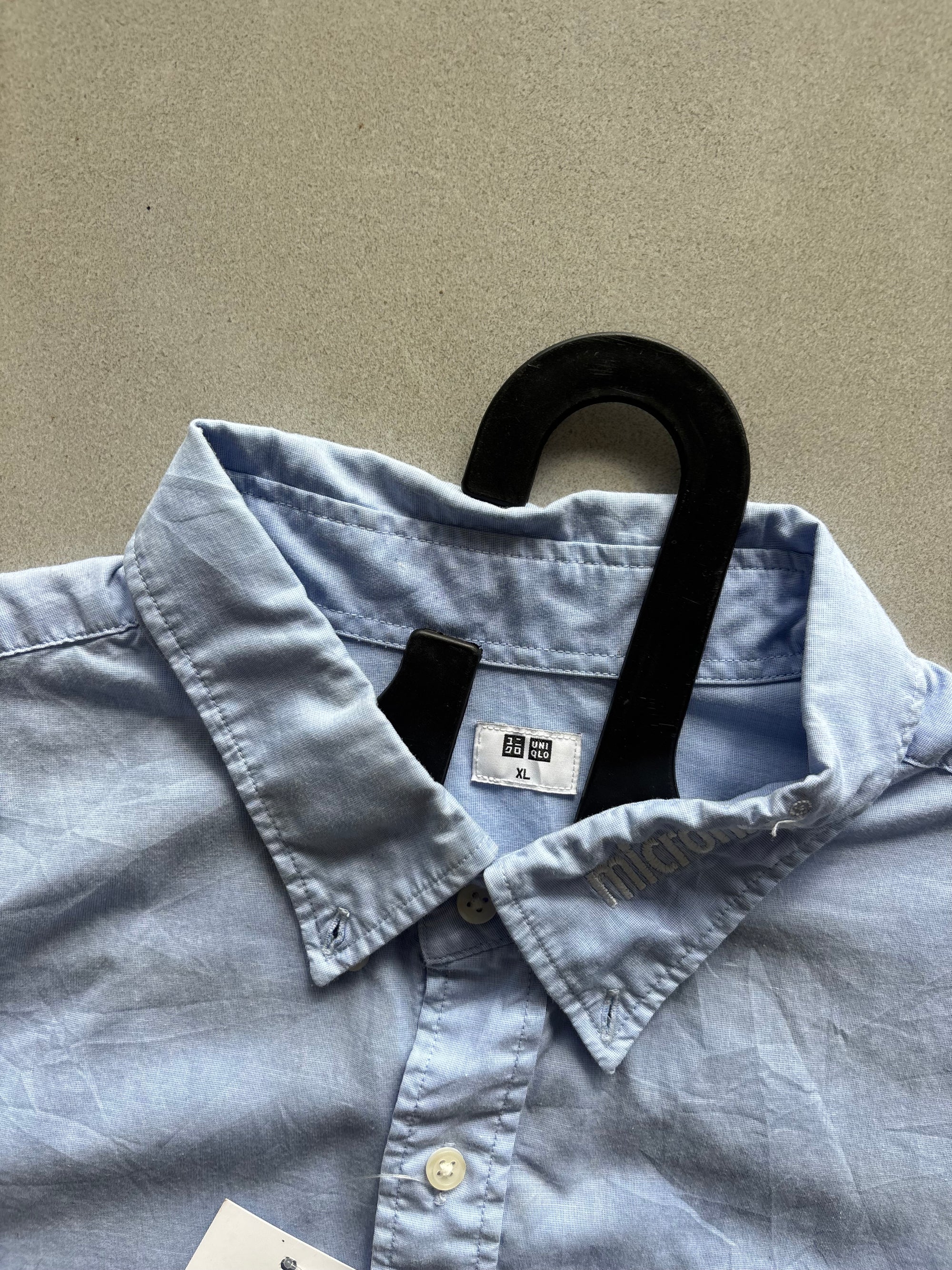 UNIQLO SOLID SKY BLUE SHIRT - XL
