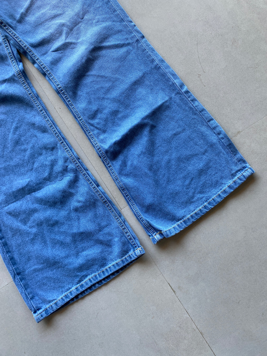 BOOT CUT  DENIM -