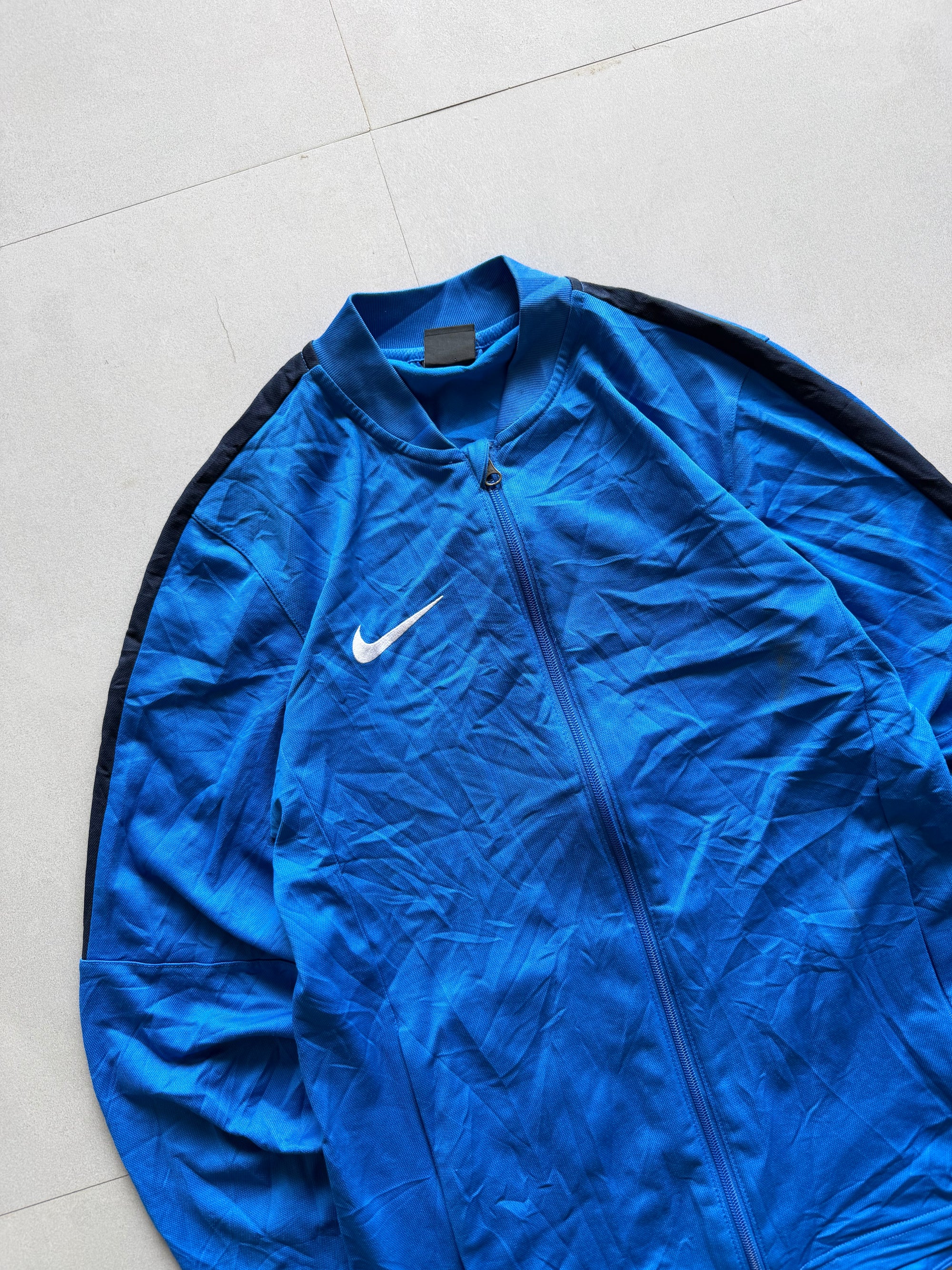 VINTAGE NIKE JACKET - S