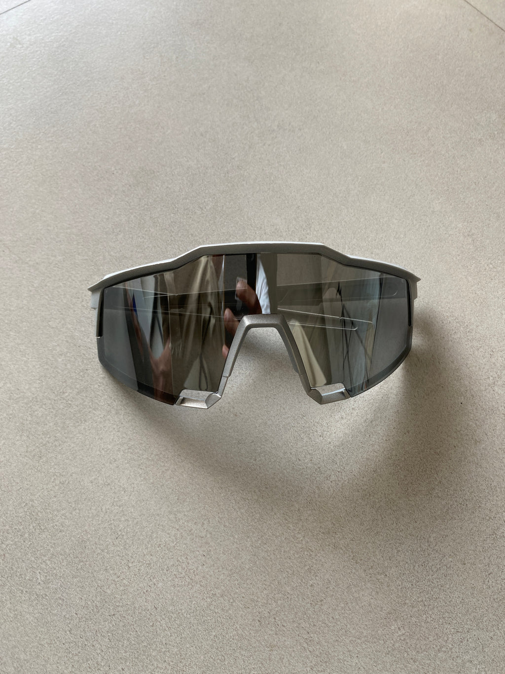 UV PROTECTED SPORTS GOGGLES